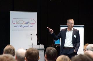 Keynote Speaker Michael Birk von der DB Vertrieb GmbH (Foto: BMVI)